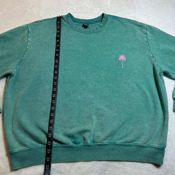 Wild Fable Crewneck Beach Vibes Graphic Sweatshirt Size Medium - Picture 9 of 10